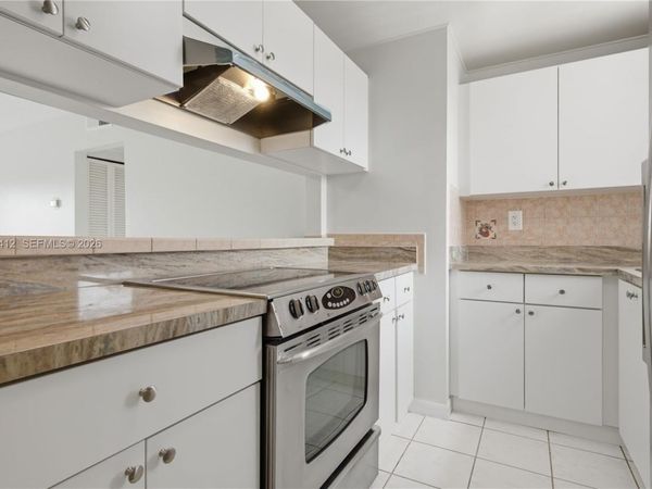 6090 W Flagler St, Unit 307, Miami, FL 33144
