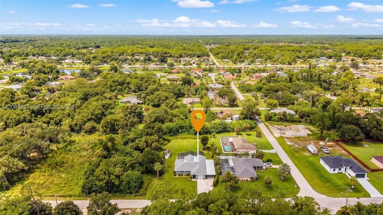 621 Roosevelt Ave, Lehigh Acres, FL 33936 Photo