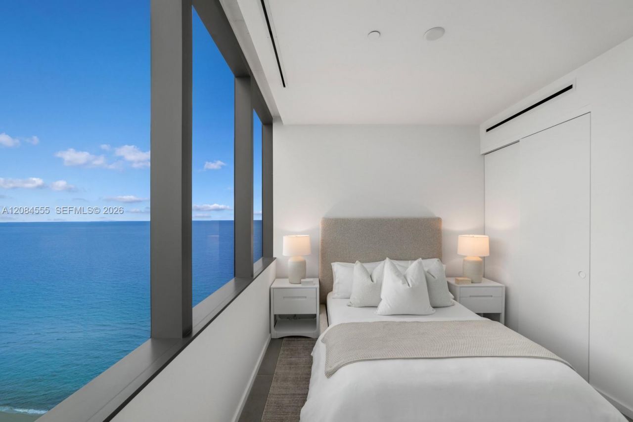 2000 S Ocean Dr , Unit 22A, Hallandale Beach, FL 33009 Photo