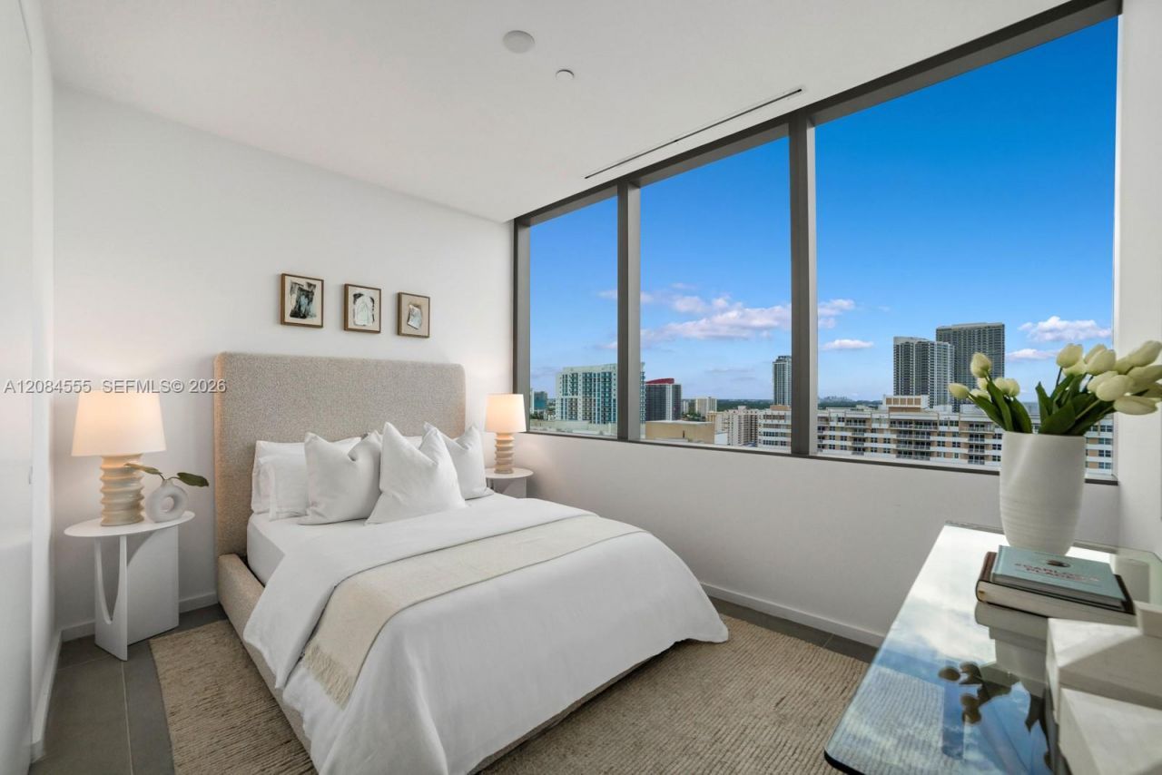 2000 S Ocean Dr , Unit 22A, Hallandale Beach, FL 33009 Photo