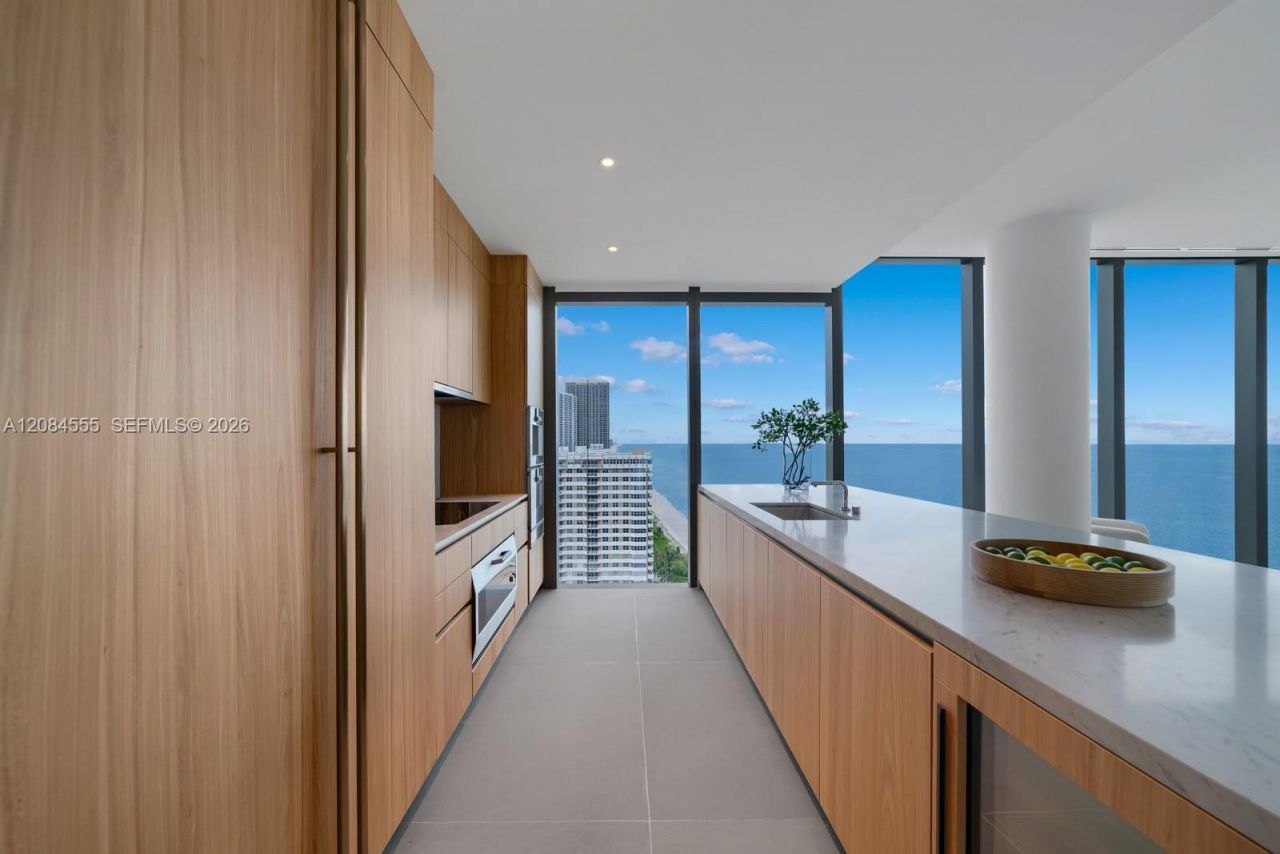 2000 S Ocean Dr , Unit 22A, Hallandale Beach, FL 33009 Photo