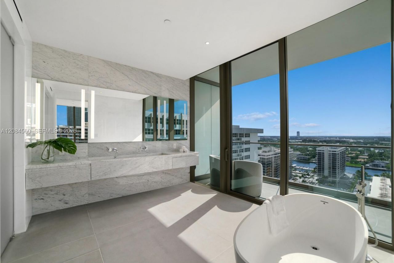 2000 S Ocean Dr, Unit 19A, Hallandale Beach, FL 33009 Photo