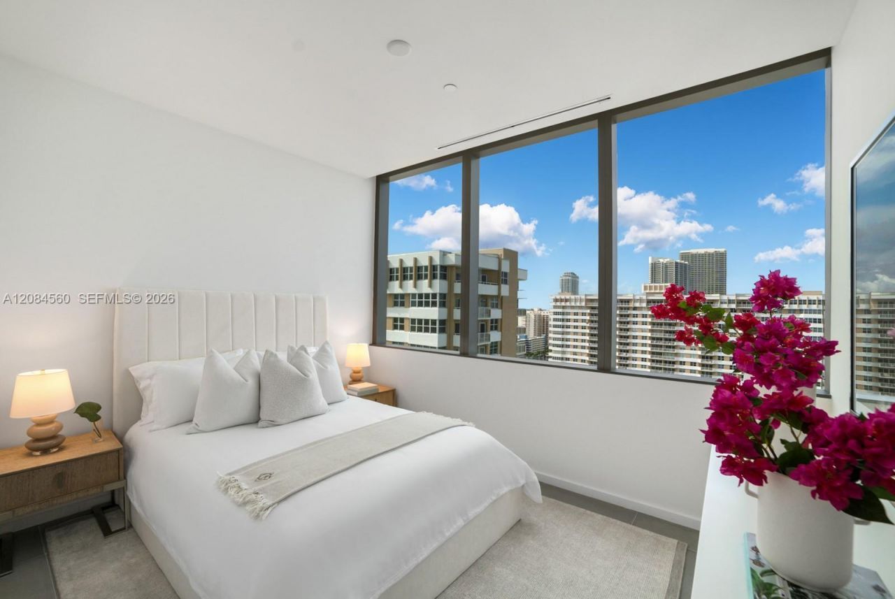2000 S Ocean Dr, Unit 19A, Hallandale Beach, FL 33009 Photo