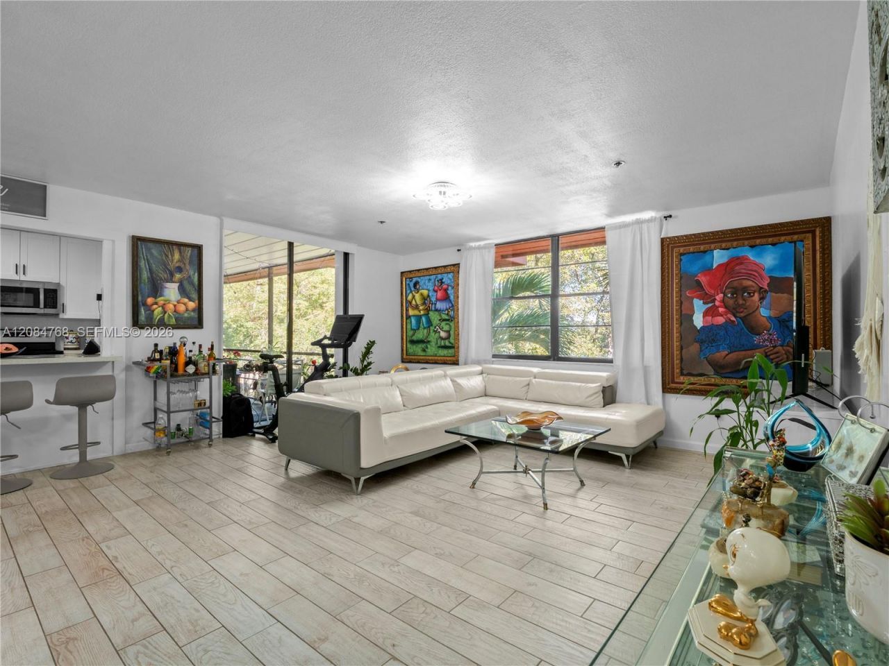 671 NE 195th St, Unit 329E, Miami, FL 33179 Photo