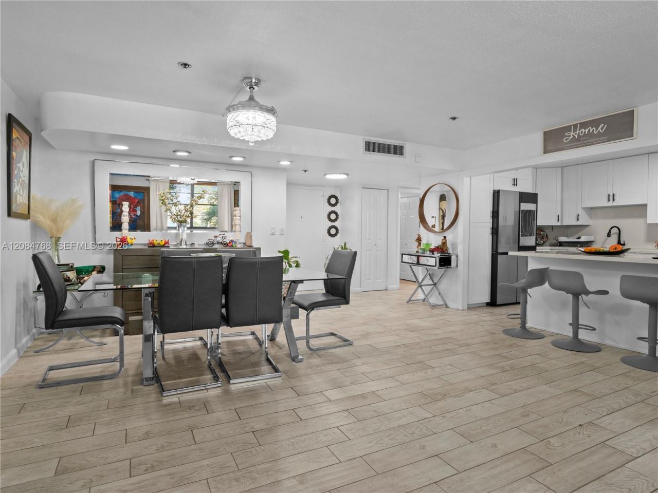 671 NE 195th St, Unit 329E, Miami, FL 33179 Photo