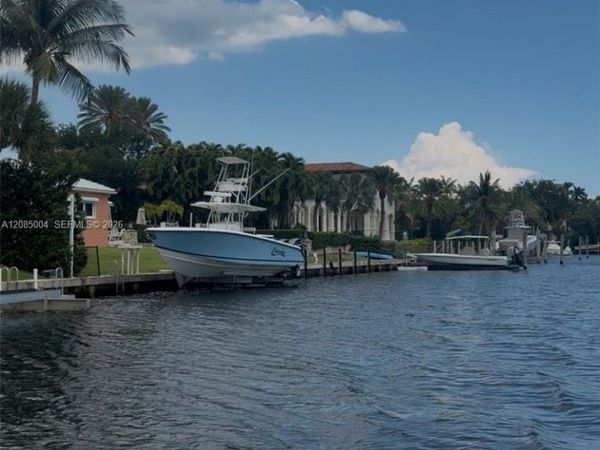 470 Marquesa Dr , Coral Gables, FL 33156