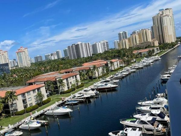 3029 NE 188th St , Unit 702, Aventura, FL 33180