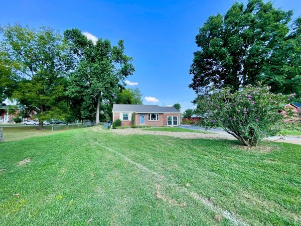 603 Colfax Dr, Nashville, TN 37214