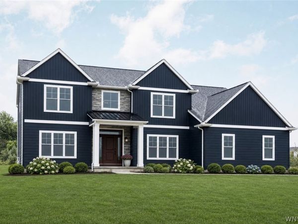 65 Woodthrush , Orchard Park, NY 14127