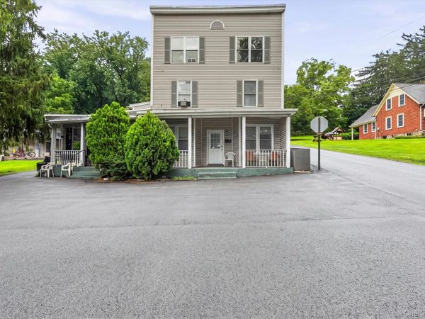 174-176 Myrtle Avenue, Mahopac, NY 10512