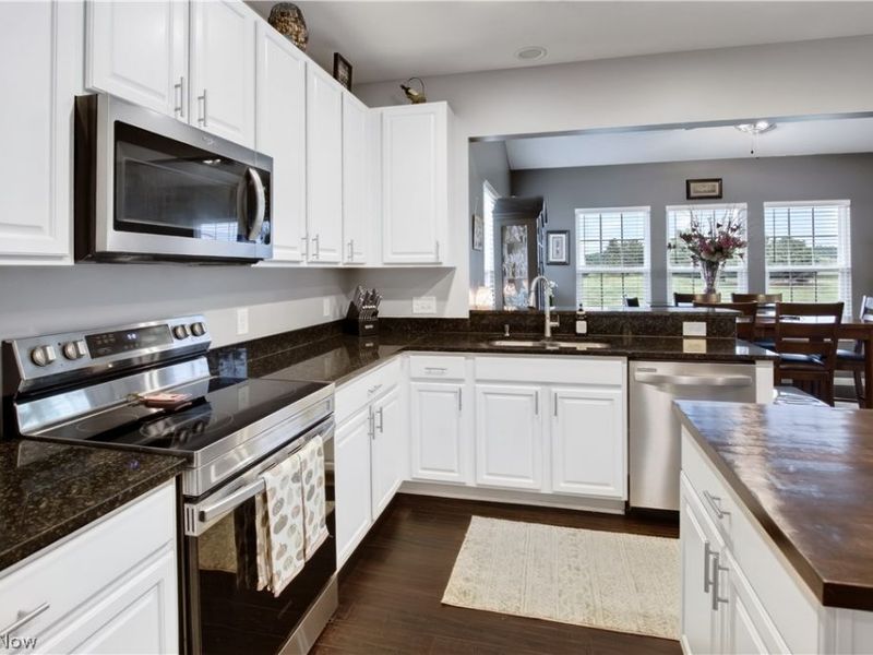 3298 Seven Bridges Road, Medina, OH 44256 Photo 6