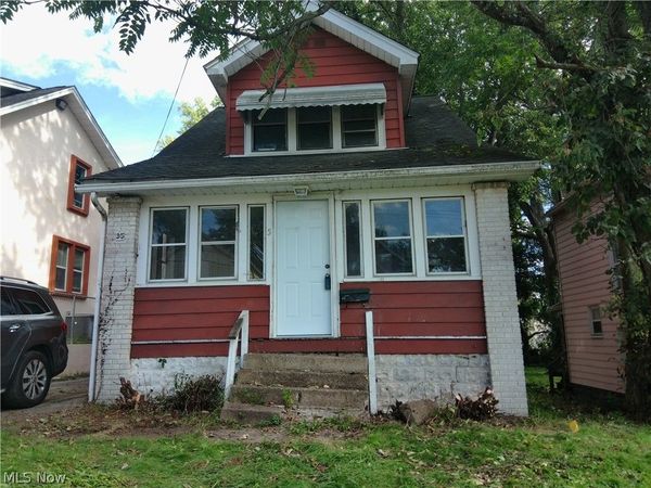 35 Palmer Avenue , Campbell, OH 44405
