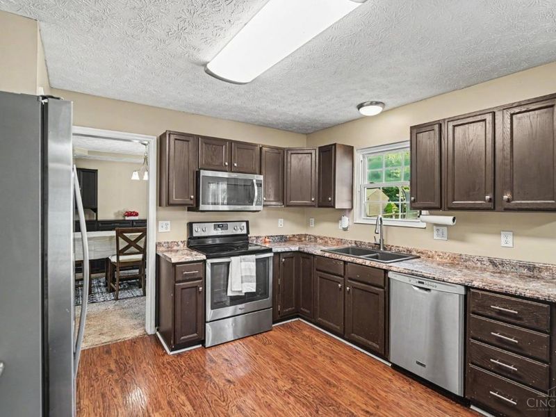 3895 Little Creek Drive, Batavia Township, OH 45102 Photo 16