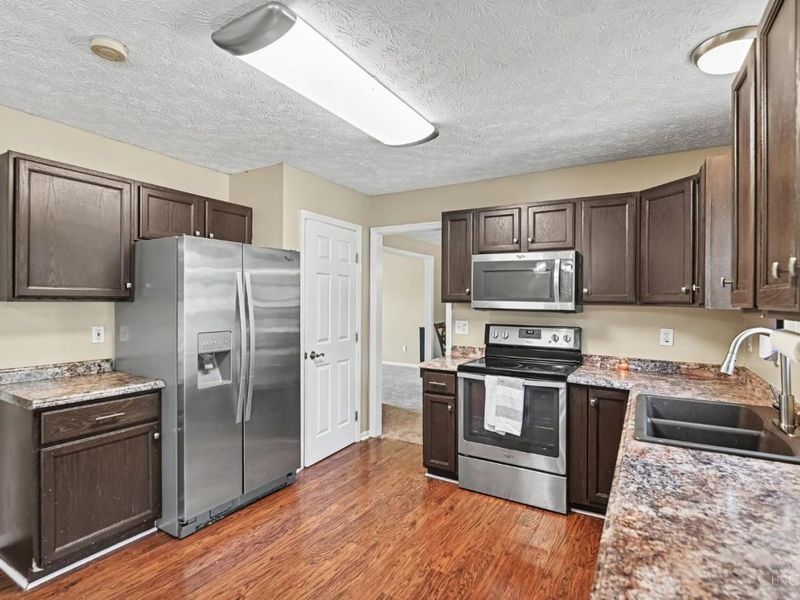 3895 Little Creek Drive, Batavia Township, OH 45102 Photo 17