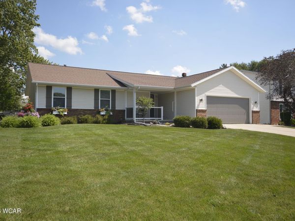 114 Jacobs Drive, Wapakoneta, OH 45895