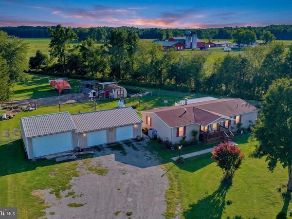 2554 HARTLY ROAD, HARTLY, DE 19953
