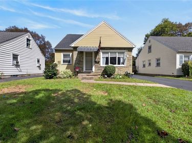 526 Winchester Street , Rochester, NY 14615