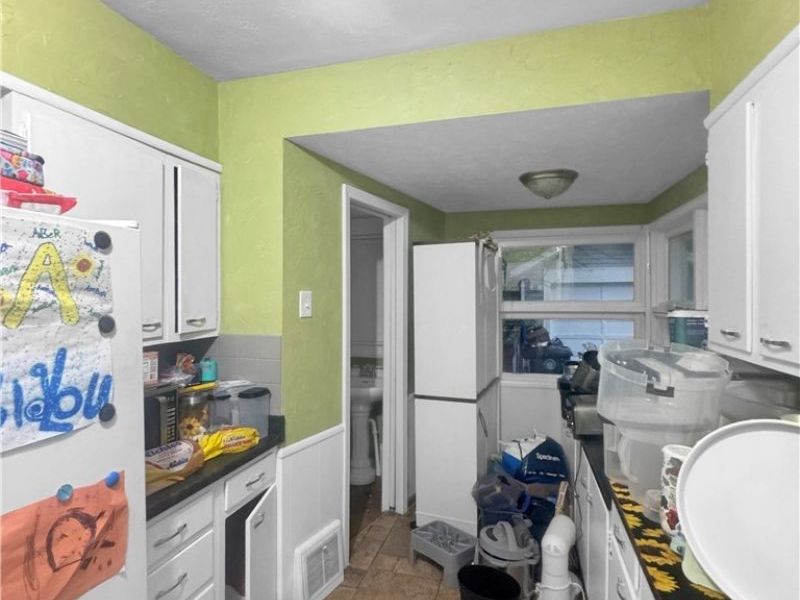 700 Lakemont Avenue, Akron, OH 44314 Photo 7