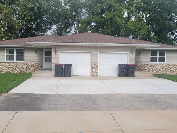 216 S Watertown St, Unit 218, Johnson Creek, WI 53038