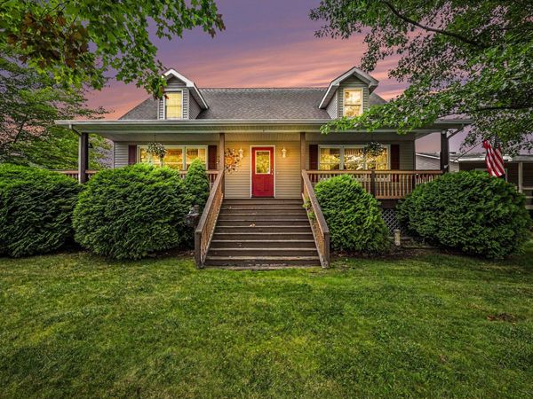 17077 Blackfoot Trail, Howard City, MI 49329