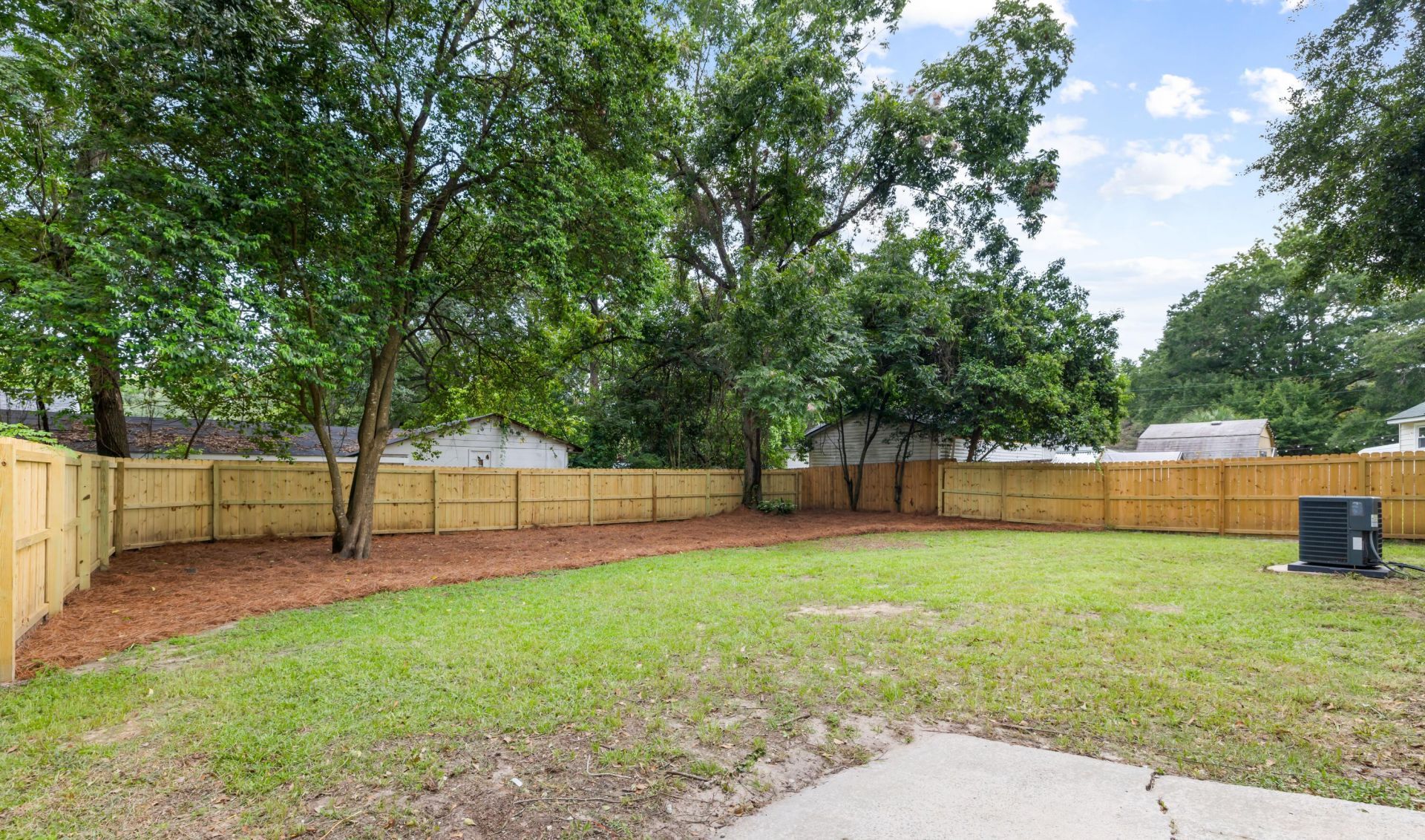 1373 Sumner Avenue Photo 25