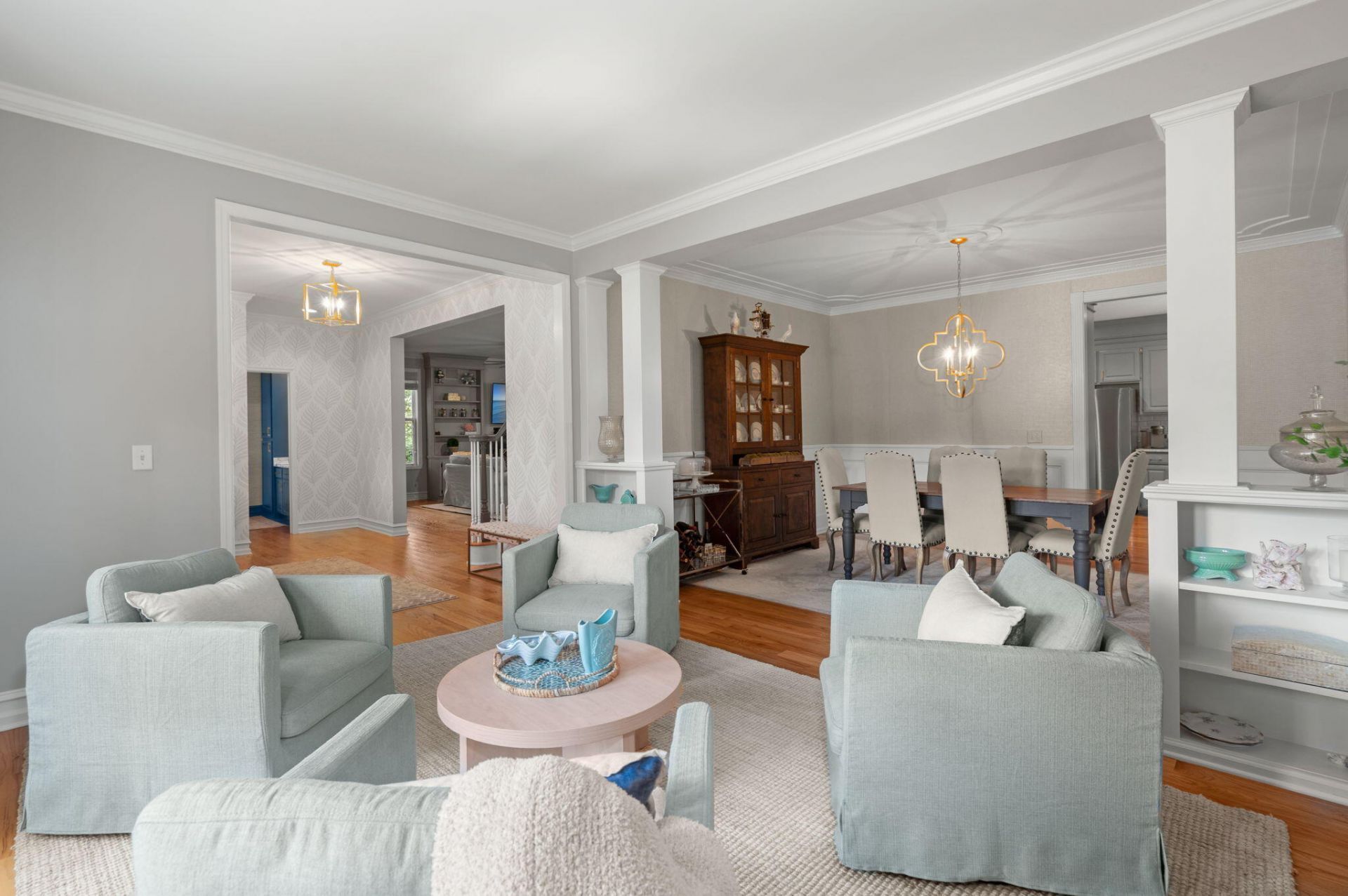 120 Thames Drive Photo 12