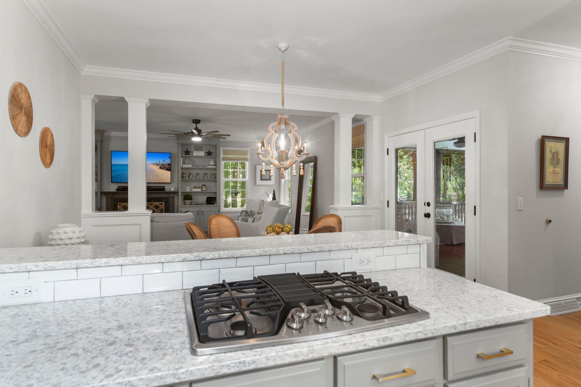 120 Thames Drive Photo 24