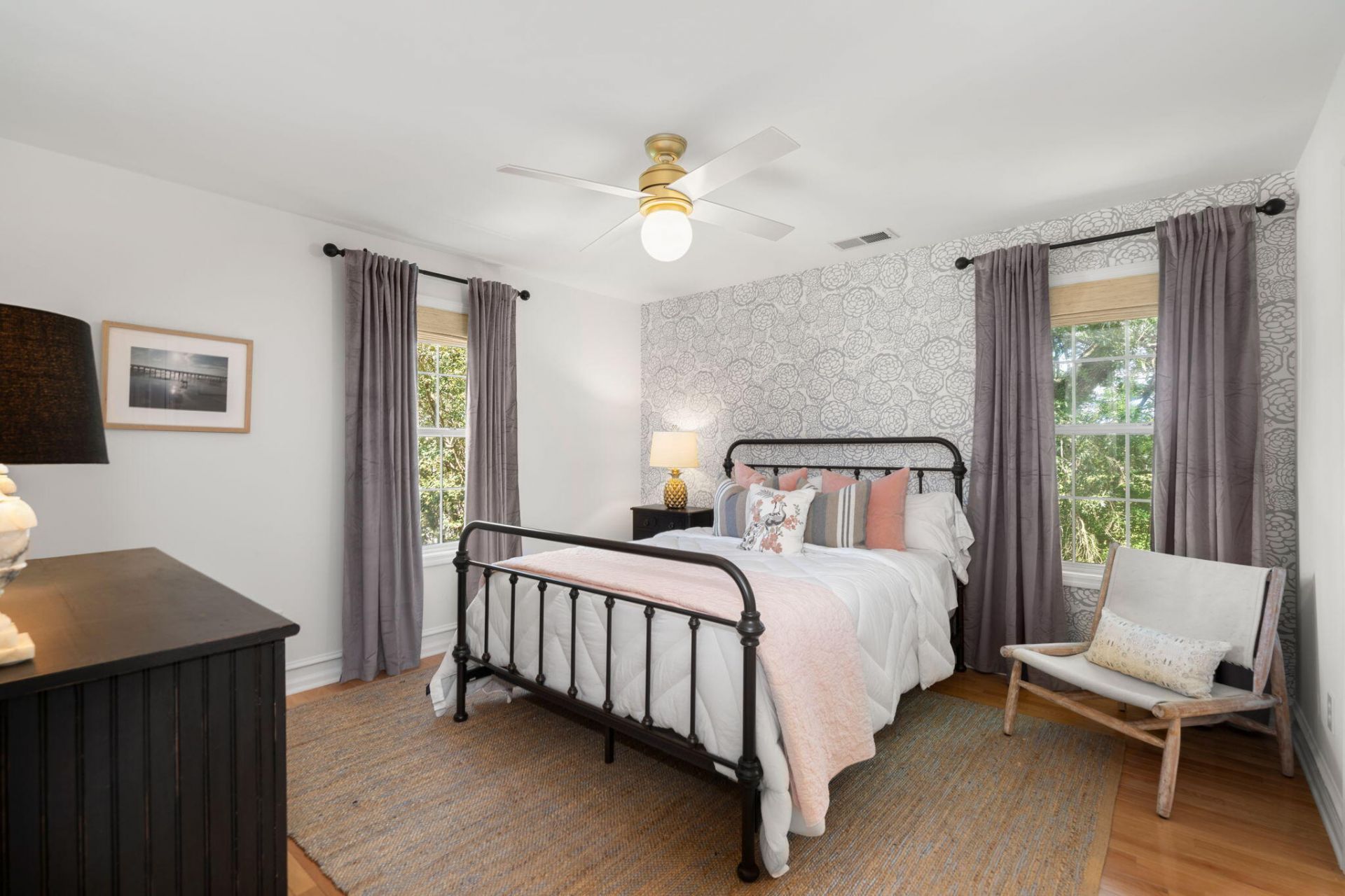 120 Thames Drive Photo 37