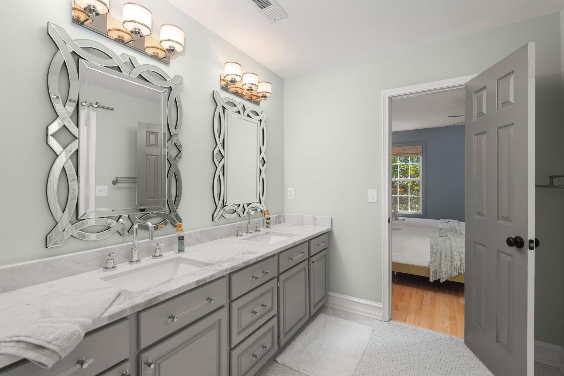 120 Thames Drive Photo 38