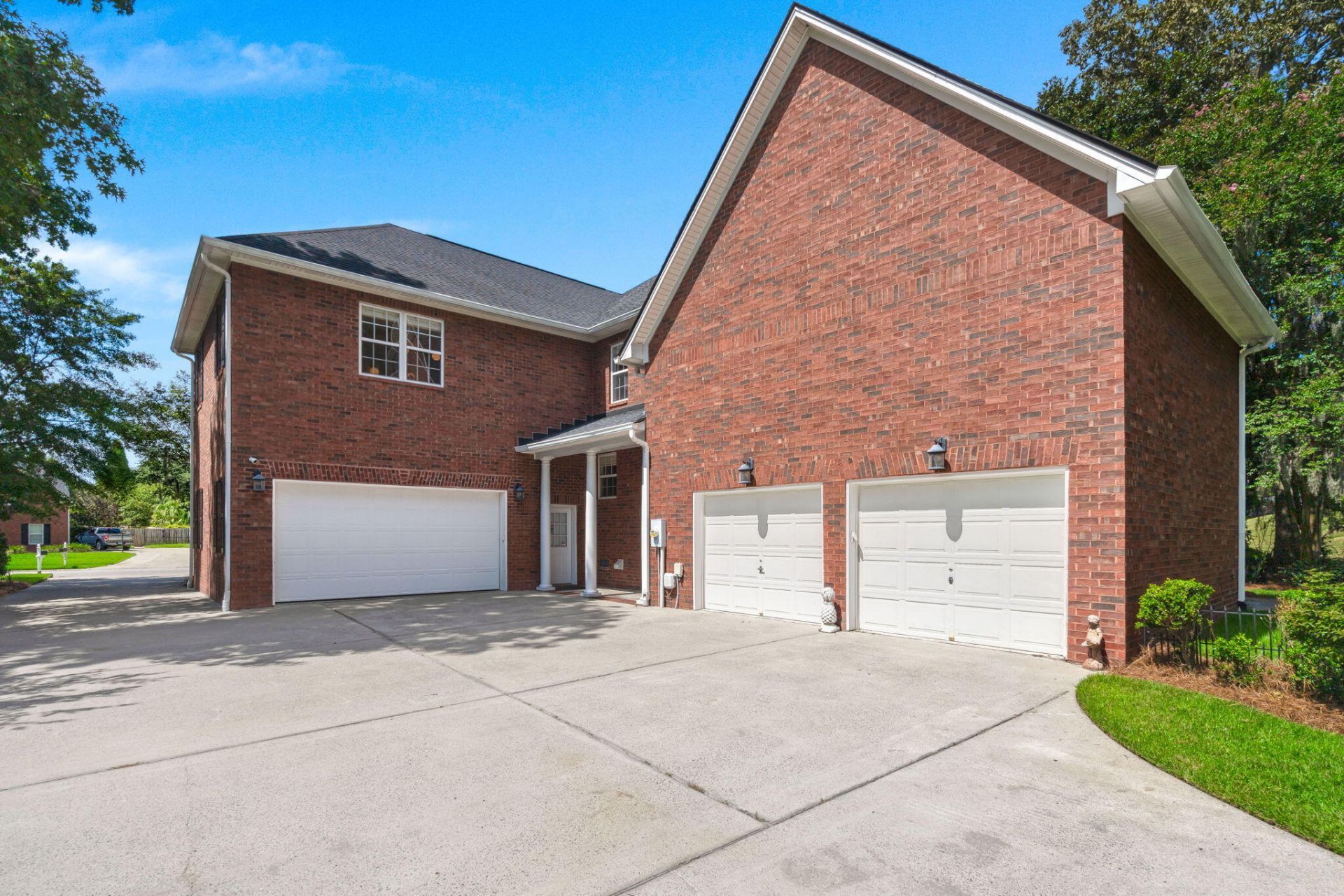 120 Thames Drive Photo 62