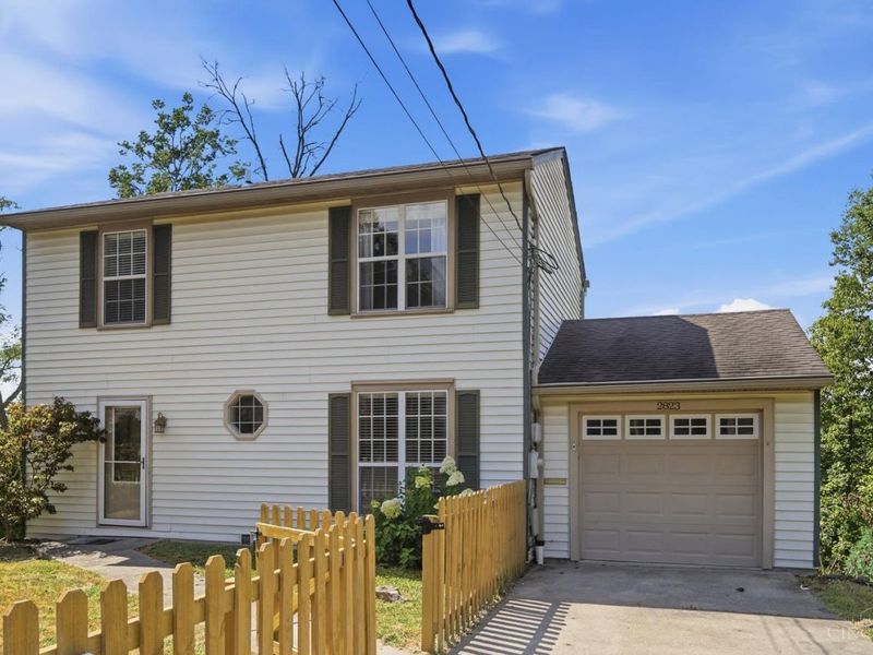 2823 Keystone Drive, Cincinnati, OH 45230 Photo 3