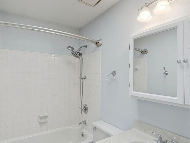 2823 Keystone Drive, Cincinnati, OH 45230 Photo 38