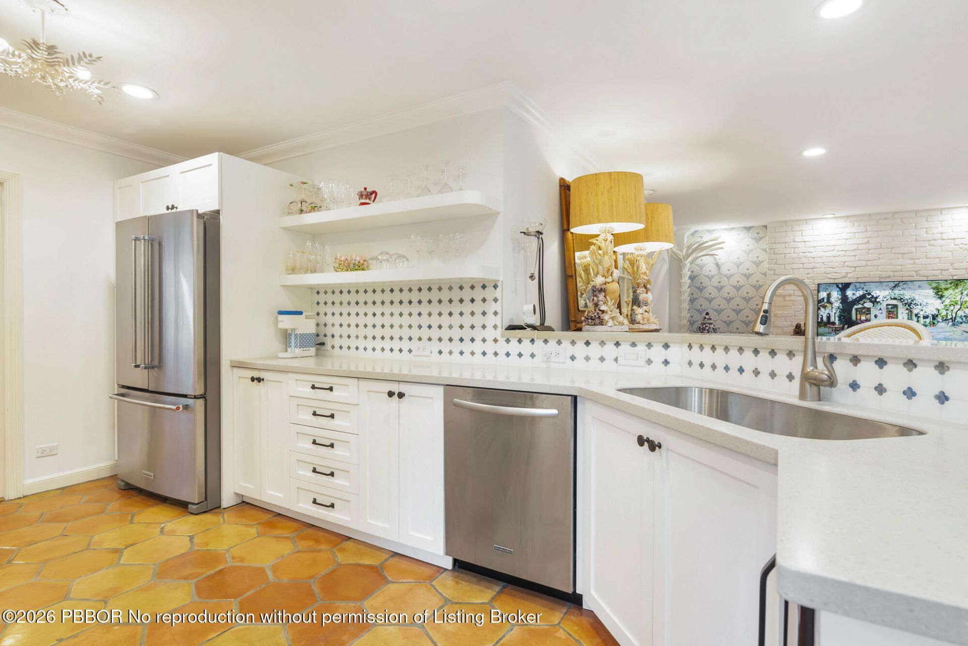 332 Pilgrim Road, West Palm Beach, FL 33405 Photo