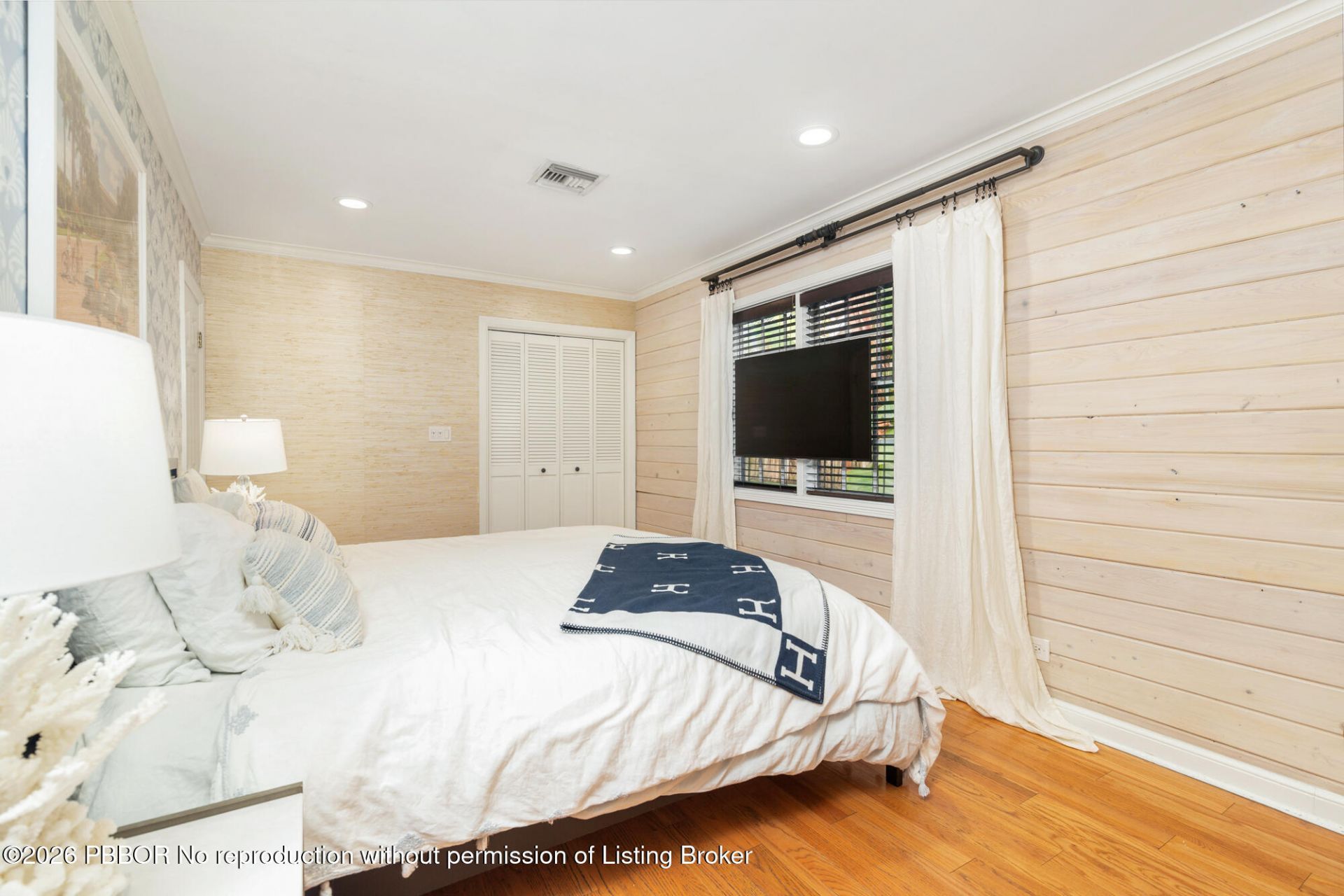332 Pilgrim Road, West Palm Beach, FL 33405 Photo