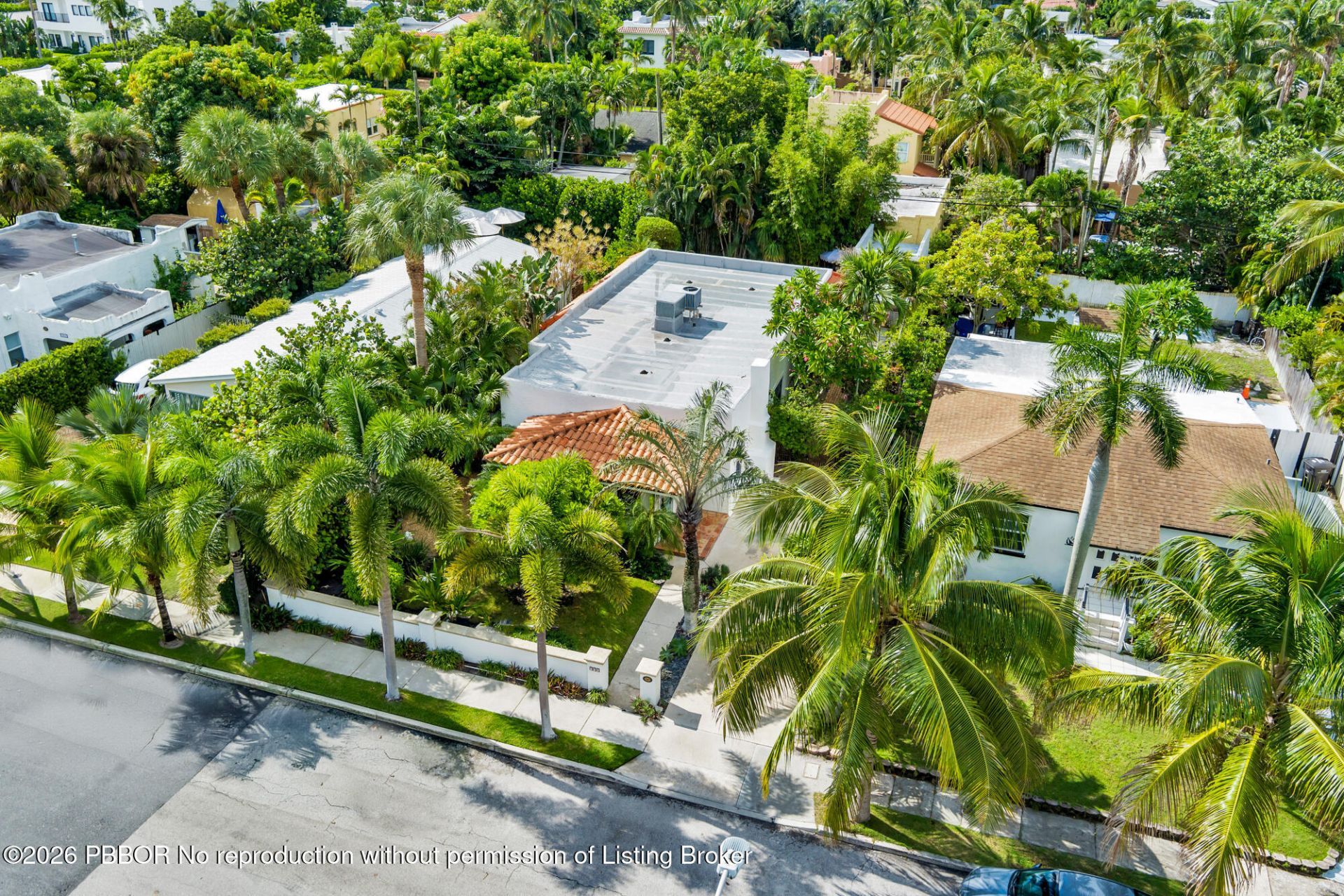 332 Pilgrim Road, West Palm Beach, FL 33405 Photo