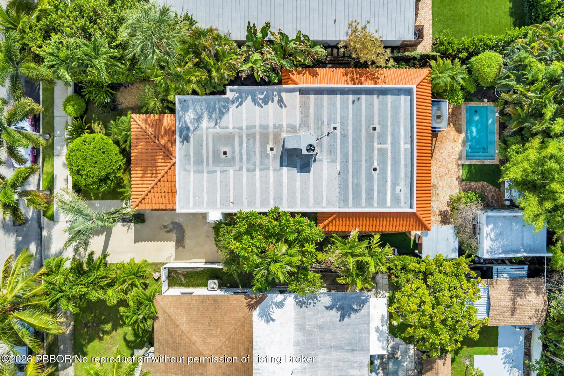 332 Pilgrim Road, West Palm Beach, FL 33405 Photo