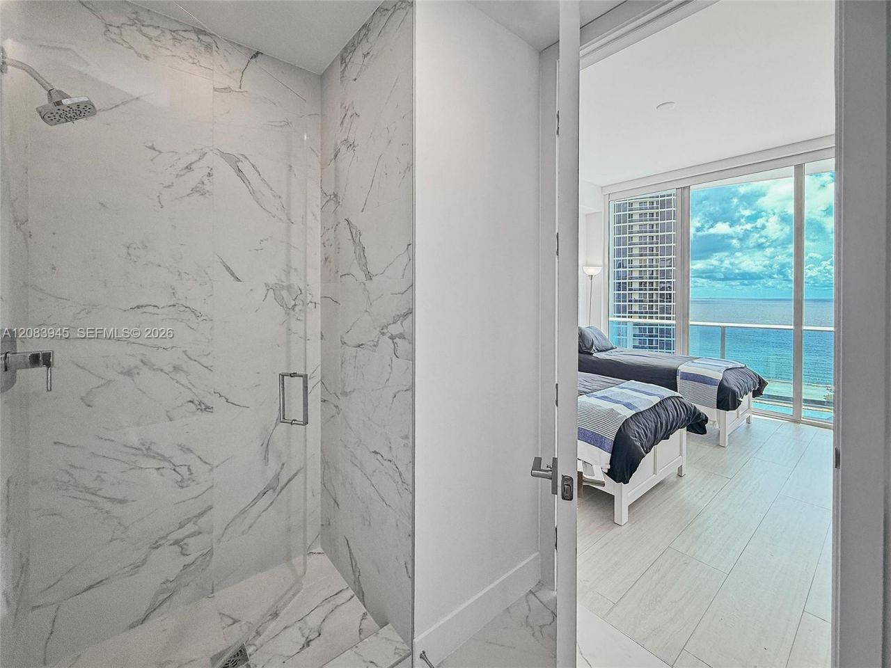 17550 Collins Ave, Unit 1403, Sunny Isles Beach, FL 33160 Photo
