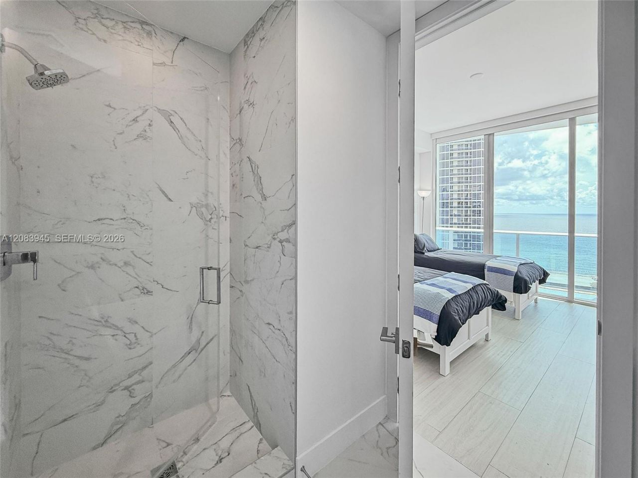 17550 Collins Ave, Unit 1403, Sunny Isles Beach, FL 33160 Photo