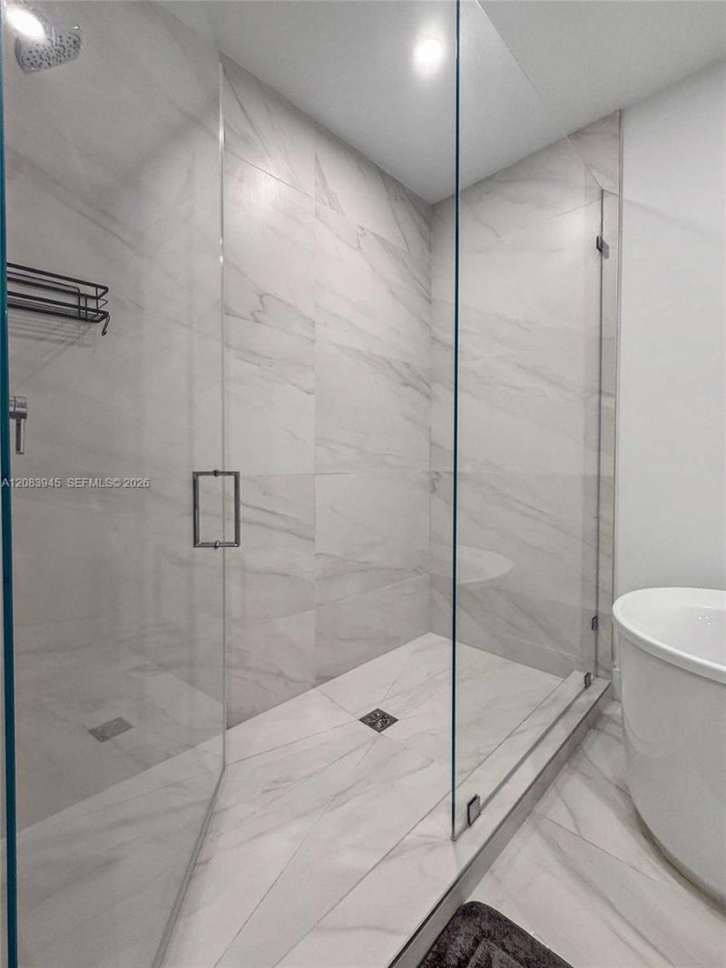 17550 Collins Ave, Unit 1403, Sunny Isles Beach, FL 33160 Photo