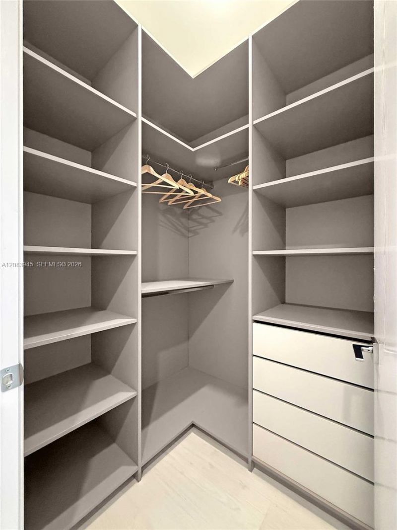 17550 Collins Ave, Unit 1403, Sunny Isles Beach, FL 33160 Photo