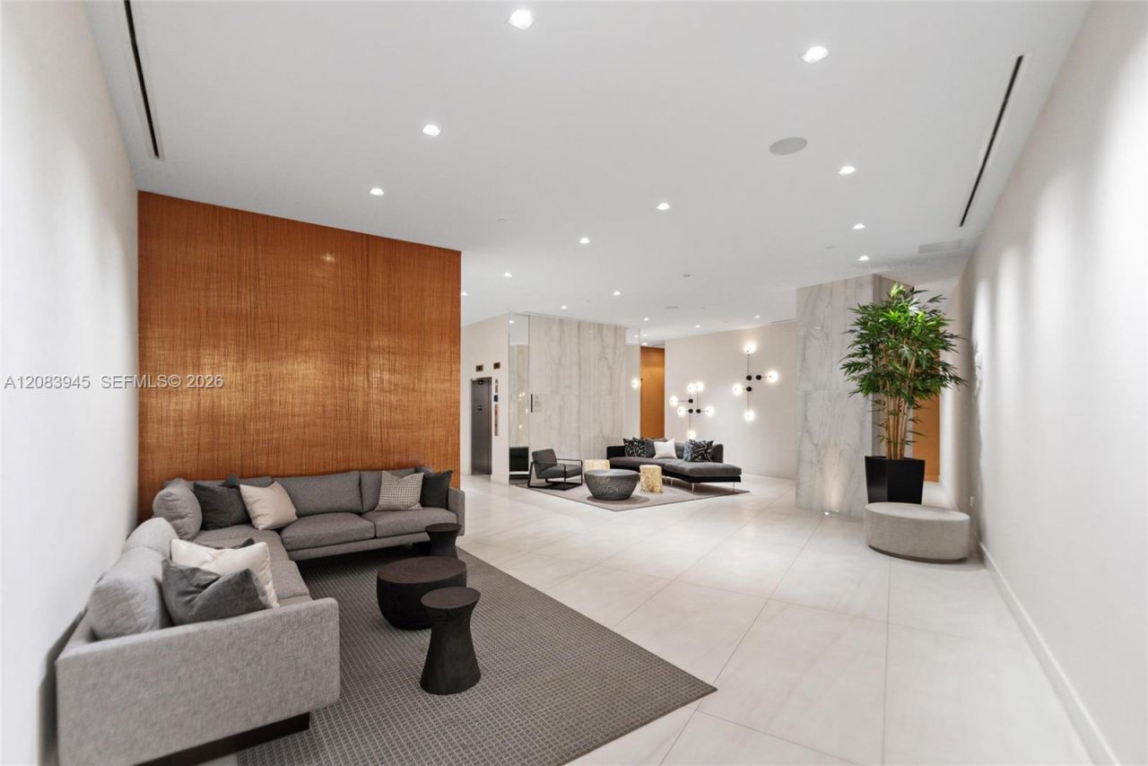 17550 Collins Ave, Unit 1403, Sunny Isles Beach, FL 33160 Photo