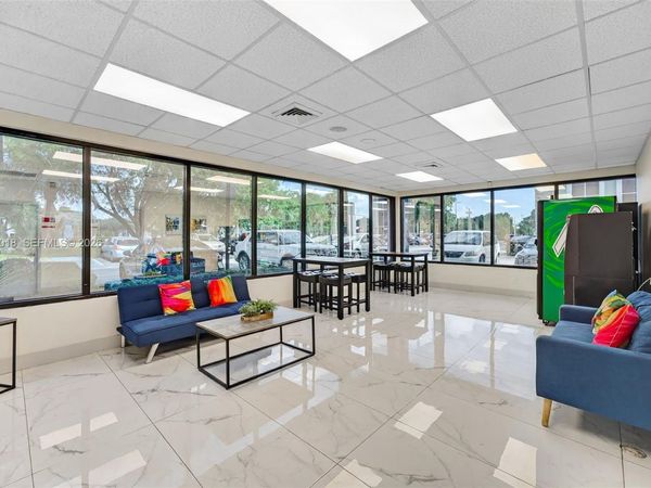 2950 NW 62nd St, Unit 301C, Fort Lauderdale, FL 33309