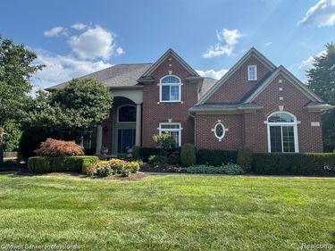 171 Millstone Drive , Troy, Mi 48084
