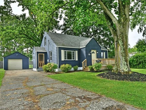 5172 5th Street , Poland, OH 44514