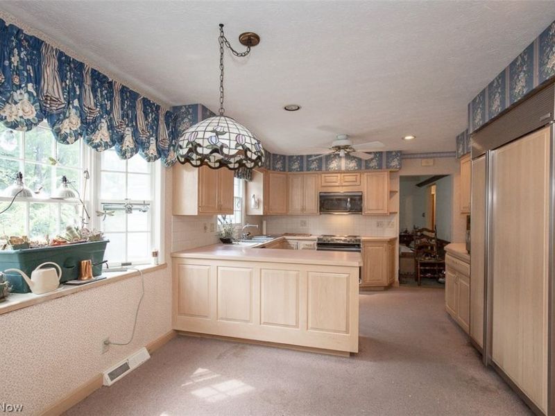 218 Wintergreen Hill Drive, Painesville Township, OH 44077 Photo 13