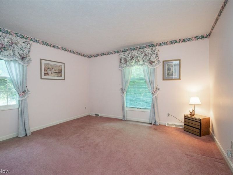218 Wintergreen Hill Drive, Painesville Township, OH 44077 Photo 20