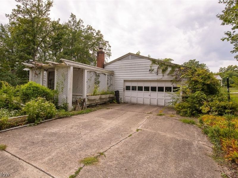218 Wintergreen Hill Drive, Painesville Township, OH 44077 Photo 46