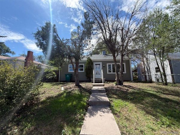 725 E Las Animas Street , Colorado Springs, CO 80903