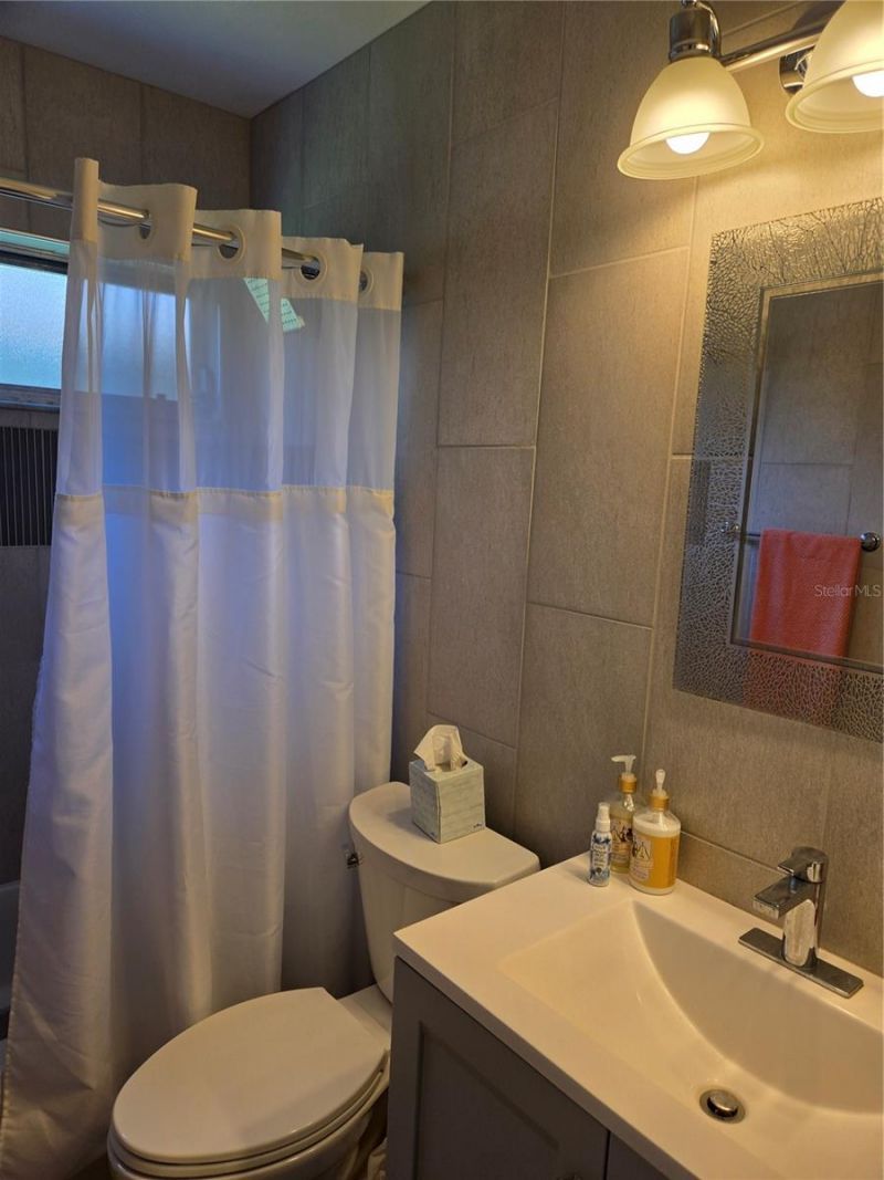 5627 29th Street Circle E, Bradenton, FL 34203 Photo