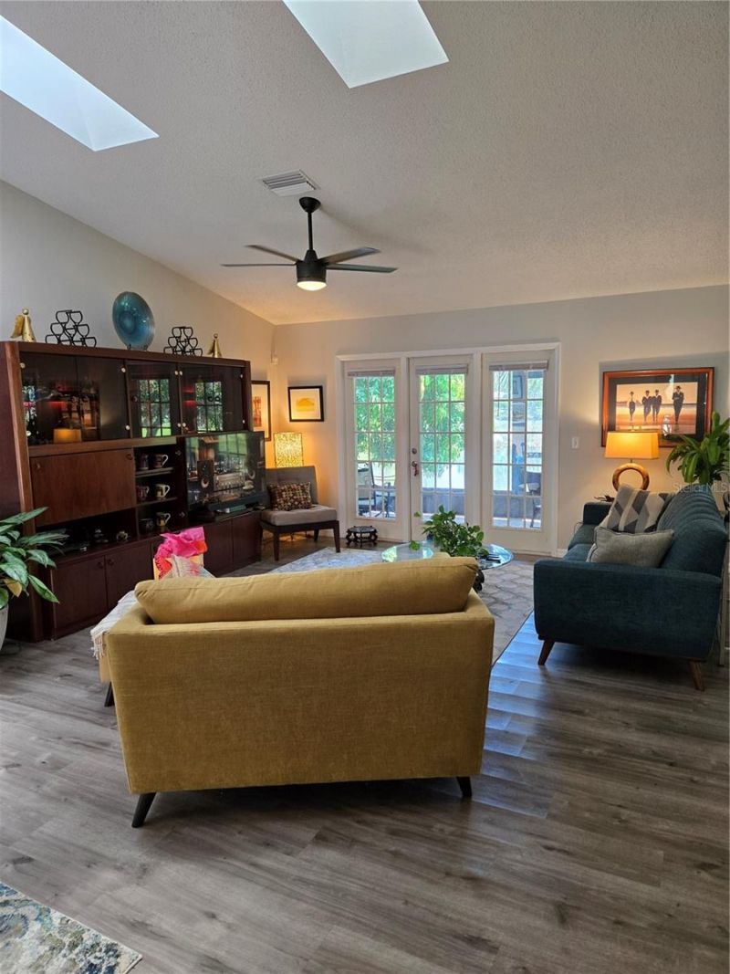 5627 29th Street Circle E, Bradenton, FL 34203 Photo